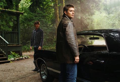 Supernatural Sam And Dean Winchester Impala 2000x1368 Wallpaper