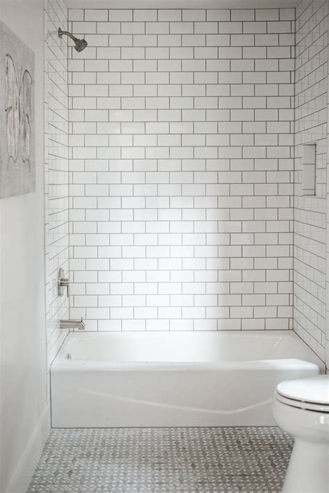 14 Bathroom With Subway Tile