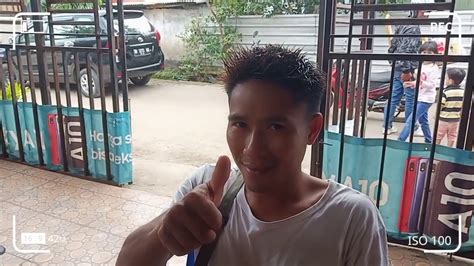 Gunting rambut perniagaan gunting rambut perniagaan menggunting rambut merupakan sebuah perniagaan yang mempunyai peluang yang cerah. Cara gunting rambut sendiri - YouTube