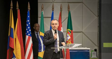 André mendonça (mendonça) see photos. Pastor e "terrivelmente evangélico", André Mendonça assume ...