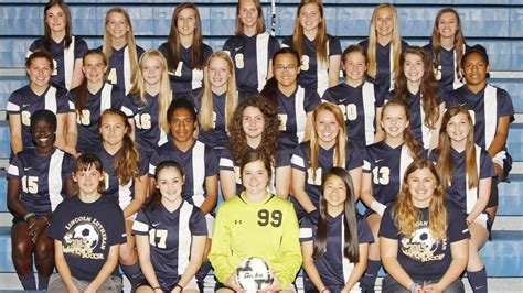 Lincoln Lutheran Girls Soccer Team Earns High School Team Academic