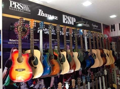 This same philosophy goes for other music. 10 Best Musical Instrument Shops in Mumbai To Buy Indian ...