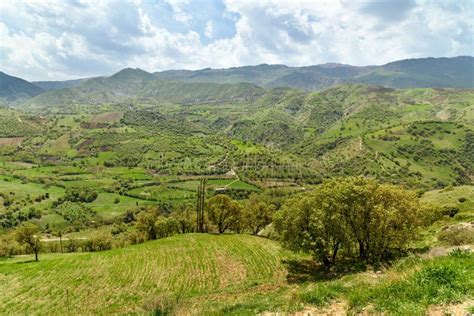 Berge Von Kurdistan Stockfoto Bild Von Felsen Berg 18275238