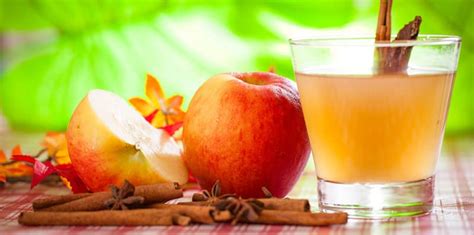 Hanya perlu di spray pada wajay tanpa perlu menggunakan kapas. 10 Home Remedies to Get Rid of Stretch Marks - Page 7 of ...