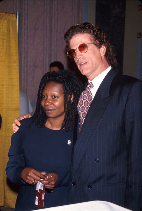 1992 Then Couple Ted Danson And Whoopie Goldberg Celebrity Couples