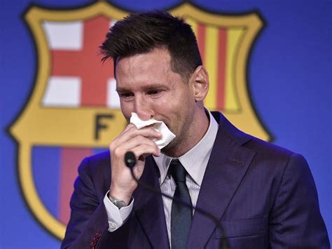 Never Imagined Tearful Lionel Messi Confirms Barcelona Exit Football News