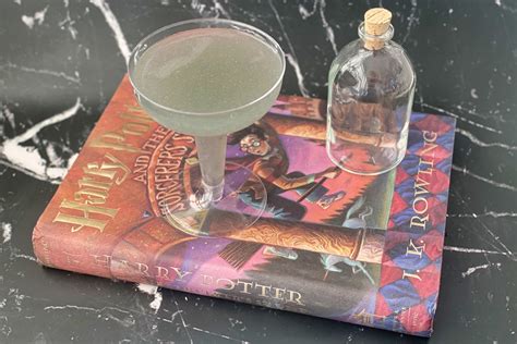 How To Make A Harry Potter Inspired Unicorn Blood Drink ⋆ Follow The