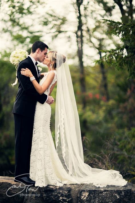 14 Romantic Wedding Veils We Found On Pinterest
