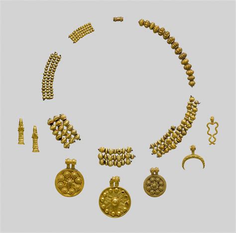 Necklace Pendants And Beads Babylonian Old Babylonian The