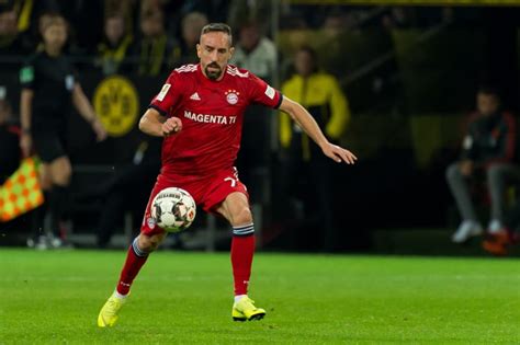 A square root of a number 'a' is a number x such that x2 = a, in other words, a number x whose square is a. Fc Bayern Ribery / Bayern Munich Franck Ribery Eyeing An ...