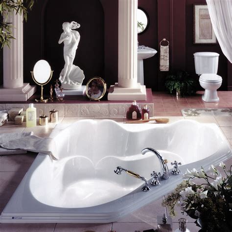 Create A Romantic Scenery By Enjoying Bath Session On