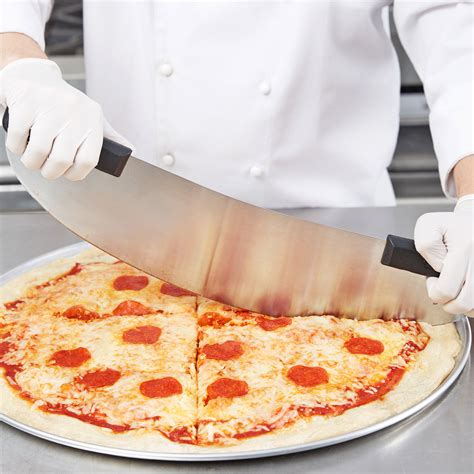 20 Rocking Pizza Cutter With Plastic Handles