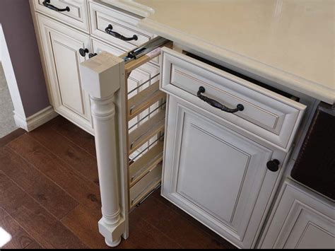 Maple cabinets can be stained in an array of colors that will influence hardware selection. Pin by abc kitchens on Creme Maple Glazed Cabinets | Cabinetry, Kitchen design, Kitchen