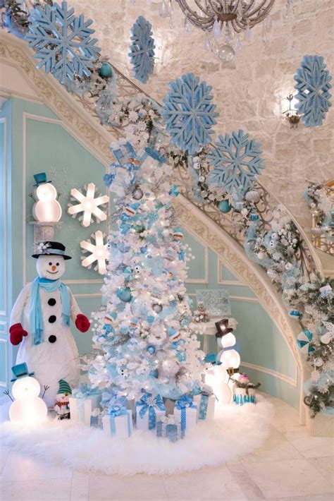90 Creative Fake Snow Ideas For Christmas Decorations Blue Christmas