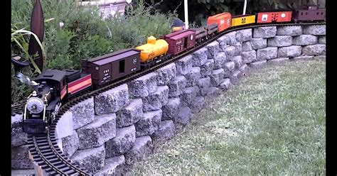 Outdoor G Scale Trains
