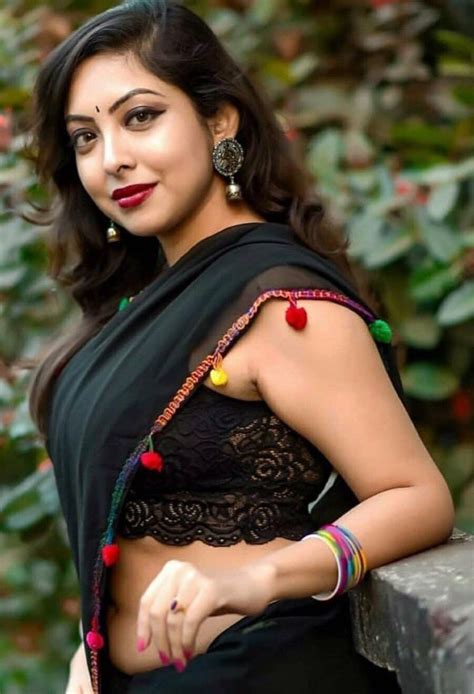 Hot Indian Women In Saree Exclusive And Ultimate Photo Collection