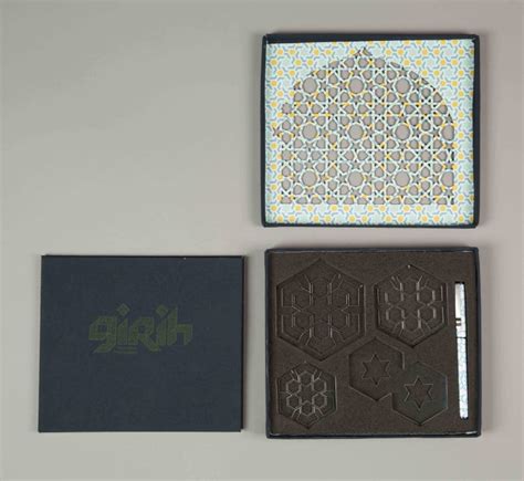 Un juego de mesa que lleva a los jugadores a través de las múltiples etapas de la vida de . - Girih - historia del imperio Islámico y juego de reglas ...