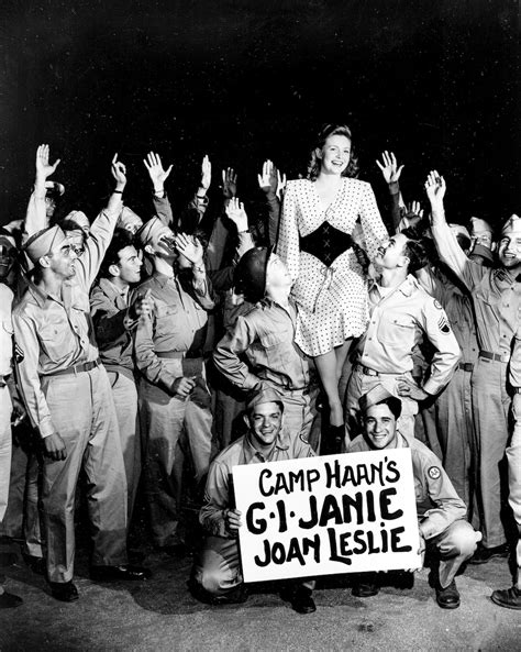 Joan Leslie Girl Next Door Movie Star Of The 1940s Dies At 90 The