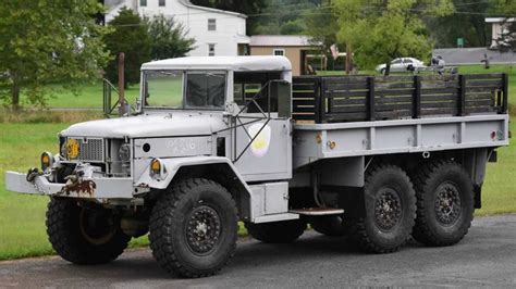 M35a2 Deuce And A Half Military Truck Gelomanias