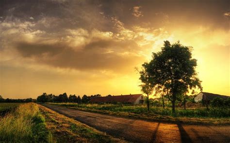 Free Download Farm Barn Rustic Sunset Sunrise Mood Mountain Wallpaper