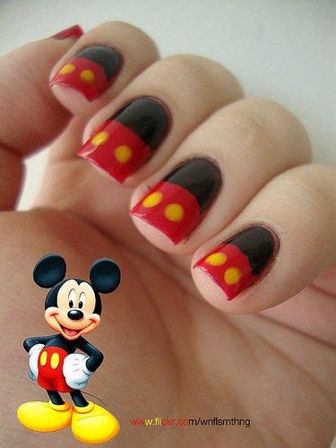 14 Ingenious Mickey Mouse Nail Art Designs Mickey Mouse