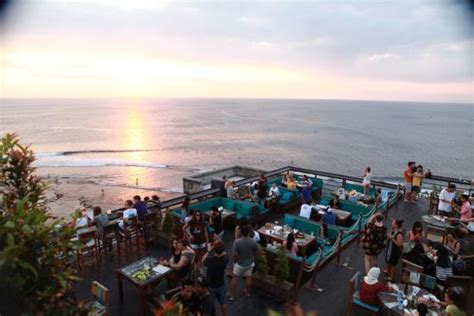 single fin bar sunset_2 - Picture of Single Fin Bali, Pecatu - TripAdvisor
