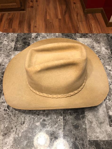 Vintage John B Stetson 4x Beever Tan Cowboy Hat Fashion Clothing