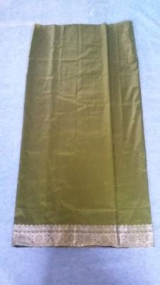 Dengan hanya 1 pola basic kain kita boleh pelbagaikan pattern pola. SWEET AND SIMPLE: Tutorial menjahit skirt lipat depan