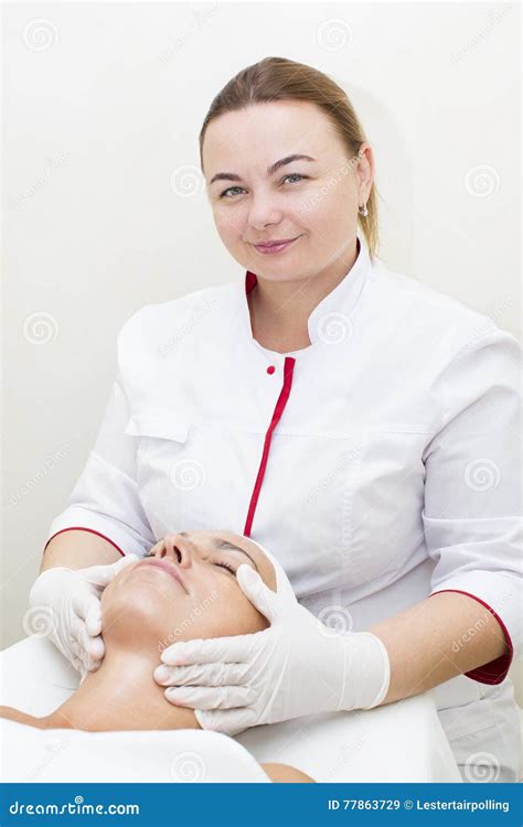 Process Of Massage And Facials Stock Image Image Of Care Head 77863729