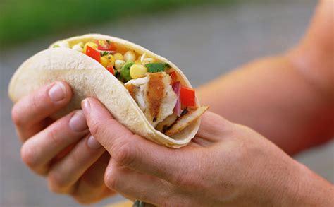 8 Reasons Youre Eating Tacos All Wrong