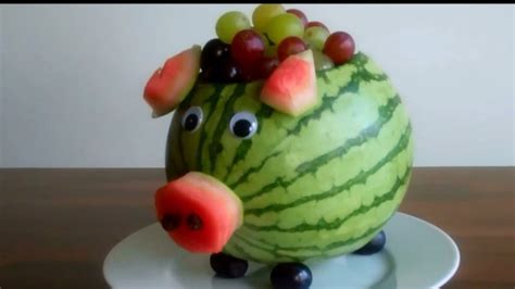How To Make A Watermelon Pig Centerpiece