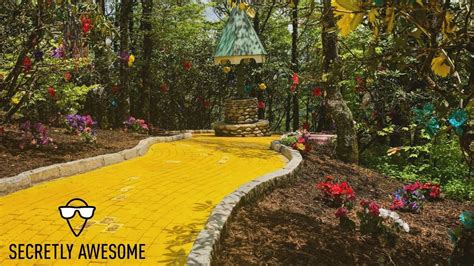 Land Of Oz Theme Park In North Carolina Secretly Awesome Youtube