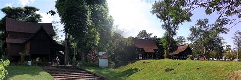 Muzium warisan melayu upm / malay heritage museum. Muzium Warisan Melayu
