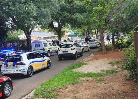 Watch Wild West Gunfight In Kempton Park Saps Kill Five Armed Robbers