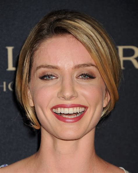 Pictures Of Annabelle Wallis