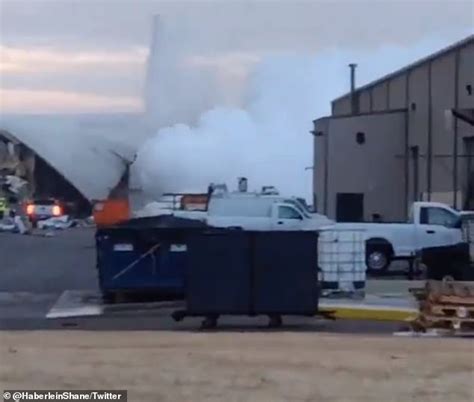 Miller electric mfg co aircraft, nsn manufacturer. Explosion reported at Kansas aircraft manufacturing ...