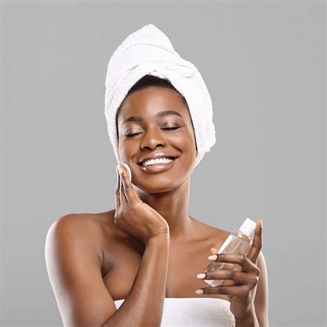 What Is A Good Natural Toner For Dry Skin Viviane Woodard Skincare