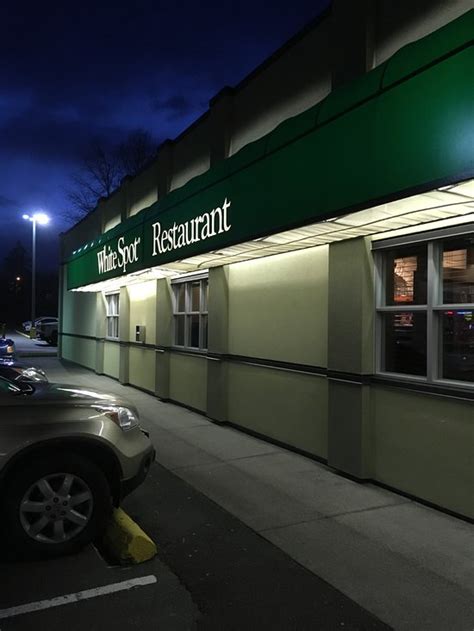 White Spot Restaurants Courtenay 2299 Cliffe Ave Restaurant