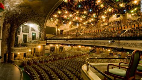 15 Of The Worlds Most Spectacular Theaters