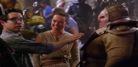 New Star Wars The Force Awakens Clip Reveals Simon Peggs Character