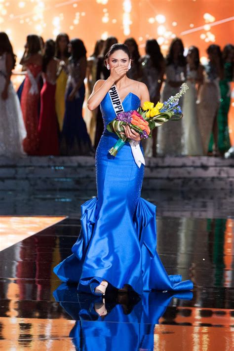 See Miss Philippines Pia Alonzo Wurtzbach Miss Universe 2015 Crowning