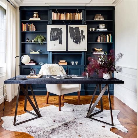 There are many modern wallpaper ideas which turn around the entire feel. 20 Inspirational Home Office Decor Ideas For 2019