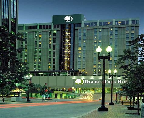 Doubletree By Hilton Hotel Omaha Downtown Ne Tarifs 2022