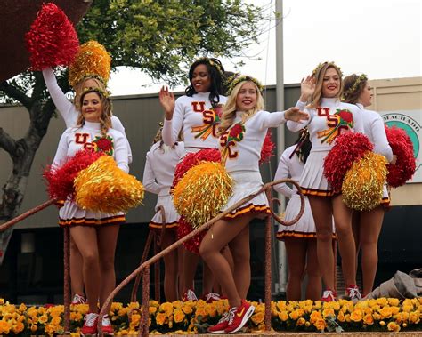 Usc Cheerleaders A Photo On Flickriver