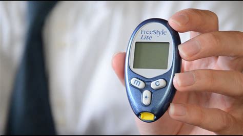 Abbott's Freestyle Lite Blood Glucose Meter Review 