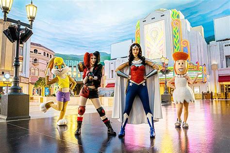 Warner Bros World Abu Dhabi Hosts Wonder Woman And Her Friends Gulftoday