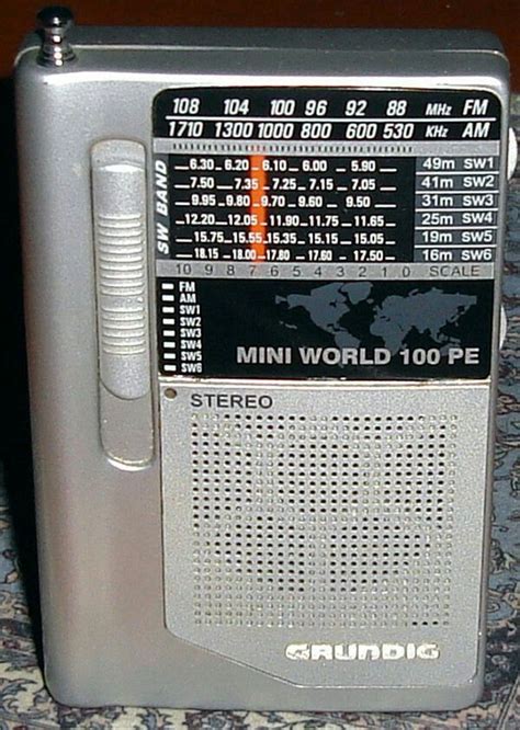 Grundig Mini Word 100 Pe Old School Radio Shortwave Radio Short Waves