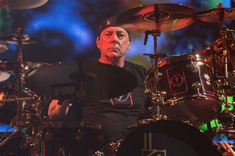 Neil Peart Rush Drummer Dies Aged 67 From Brain Cancer Metro News