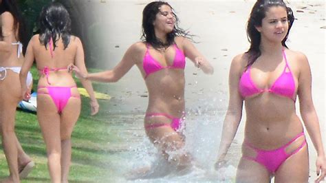 When You Re Ready Come Get It Selena Gomez Flaunts Rockin Beach Bod In Barely There Bikini