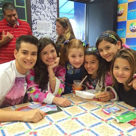 Ver las letras de chiquititas y escuchar corazón con agujeritos, todo todo todo, chiquititas 2000 (argentina), rinconcito de luz y más canciones! Equipe Chiquititas: A volta do personagem "Juca" ocorrerá ...